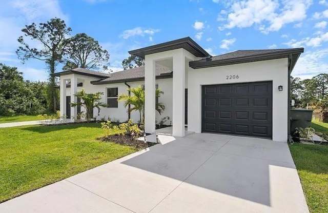 2206 Leda Avenue S photos photos