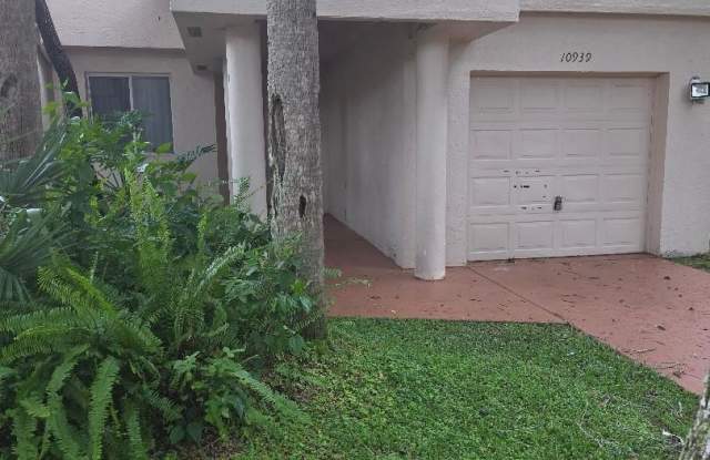 10939 W Broward Boulevard Gallery 1