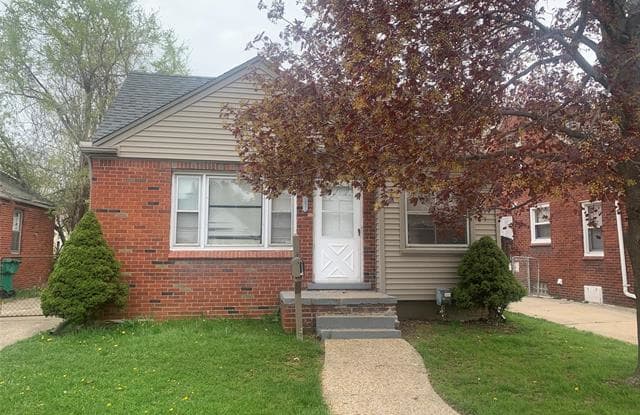 15533 Collinson Avenue - 15533 Collinson Avenue, Eastpointe, MI 48021