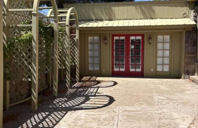 525 Wellesley Road photos photos