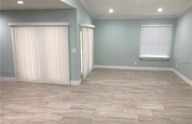 15 Harbor Oaks Circle Gallery 3