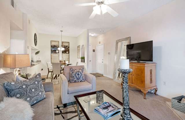 Lakes of Chateau Estates South Gallery 2