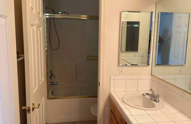 1825  east Shore Villas photos photos
