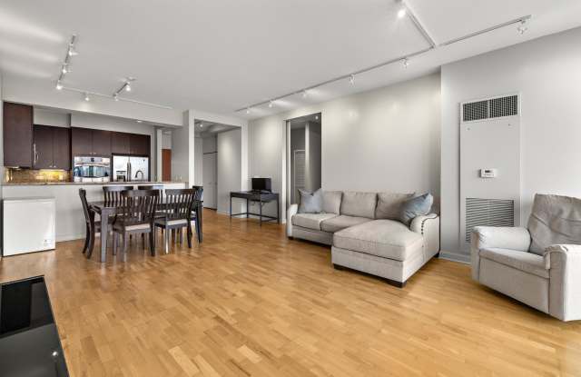 1211 S Prairie Avenue Gallery 2