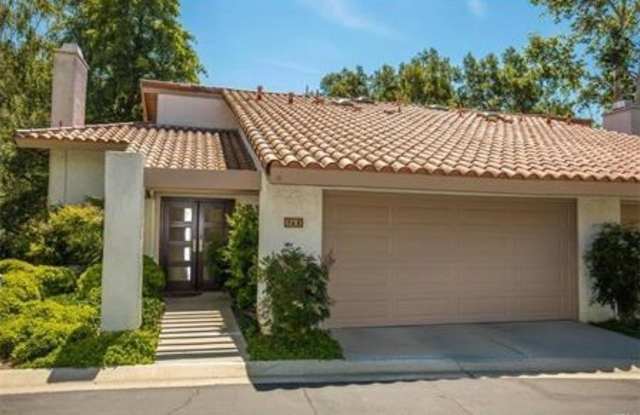 742 N Valley Drive Gallery 2