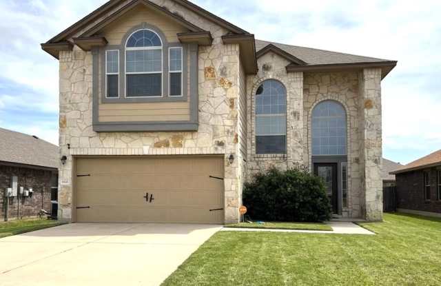 4-Bedroom House for Rent in Killeen photos photos
