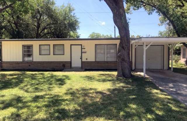 2434 Eland Dr - 2434 Eland Drive, San Antonio, TX 78213