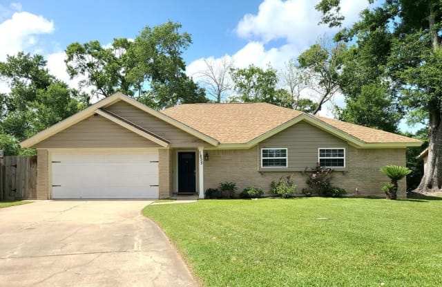 1835 KING ARTHUR CT - 1835 King Arthur Court, Pinehurst, TX 77630