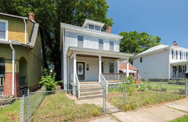 Completely Renovated 3 Bedroom Home in Highland Park photos photos