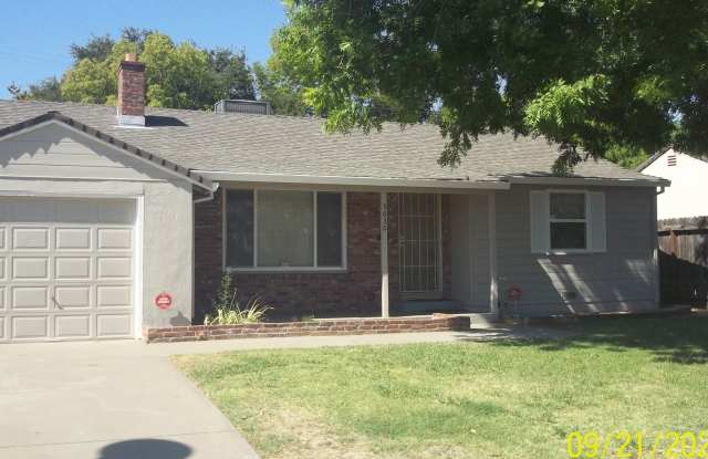Three bedroom 1 bath with central heat and air photos photos