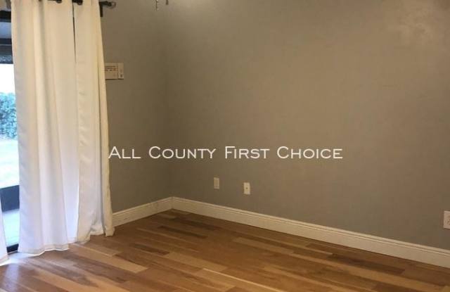 645 Green Valley Rd Gallery 3