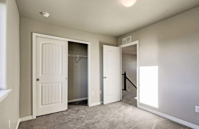 3 Bedroom 2 1/2 Bath in Northwest Loveland photos photos