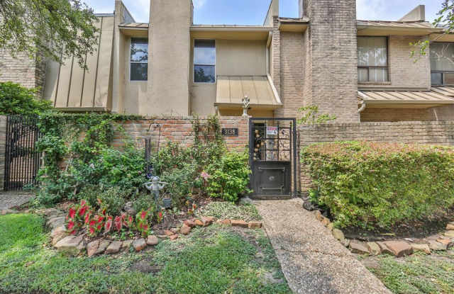 3138 W Holcombe Boulevard - 3138 West Holcombe Boulevard, West University Place, TX 77005