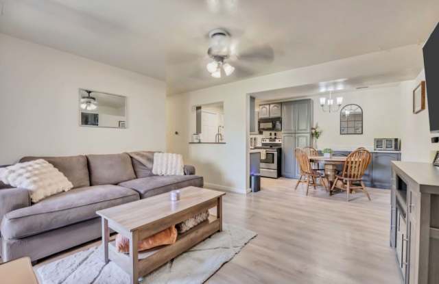 Charming 2BR Condo in Salt Lake City Gallery 3