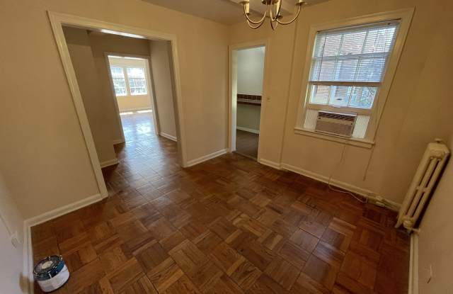 2842 Thornhill Road Gallery 2