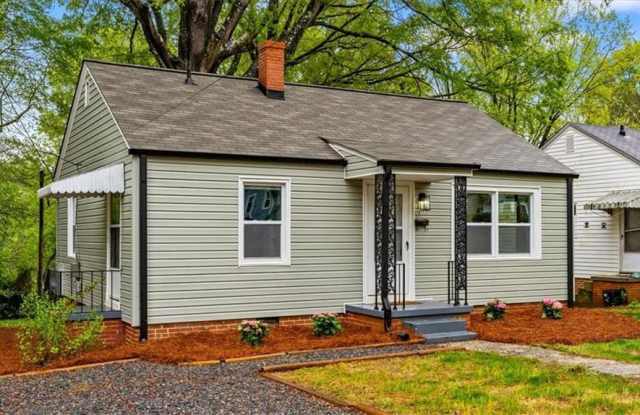 1011 Portland St photos photos