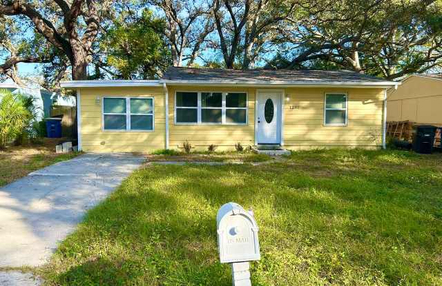 1280 Bertland Way photos photos