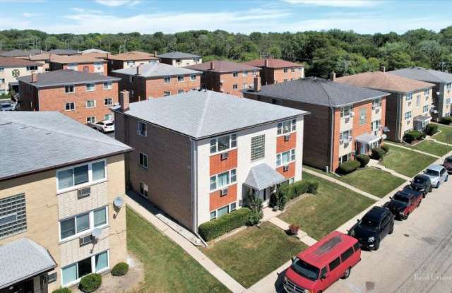 9216 Seymour Ave - 9216 Seymour Avenue, Schiller Park, IL 60176 9216 Seymour Ave - 9216 Seymour Avenue, Schiller Park, IL 60176