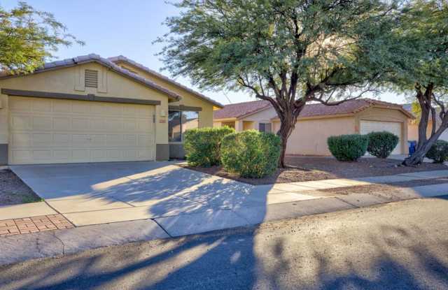3 Bedroom 2 Bathroom - 9222 East Calle Arroyo Rapido, Tucson, AZ 85710