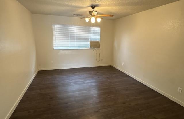6 Month lease! Move in Ready!! Gallery 3