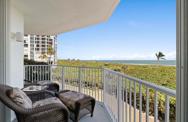2700 N Hwy A1a photos photos