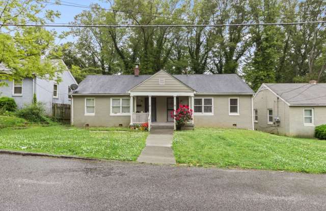 West Side - Close to Atlanta Belt Line - $1350.00 2 bedroom/1 bath Duplex photos photos