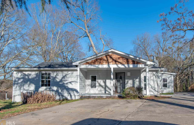 2164 SE Bouldercrest Rd - 2164 Bouldercrest Rd SE, Gresham Park, GA 30316