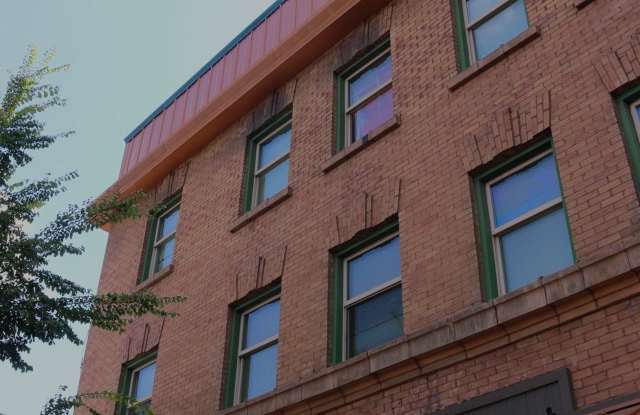 The Mark on Monroe Gallery 3