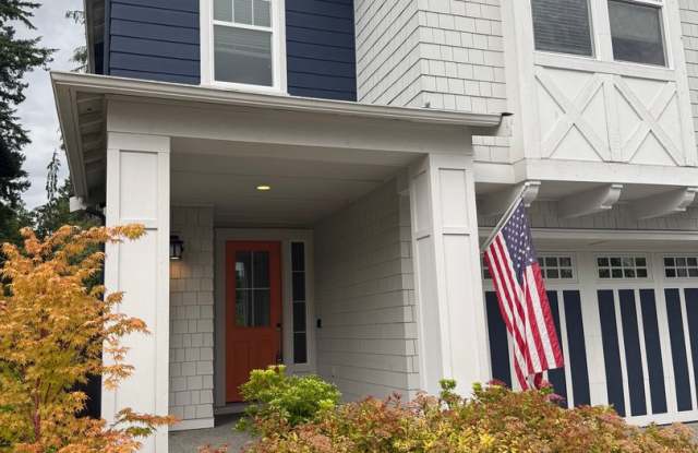 4 Bedroom 2.5 Bath. Cul-de-Sac Home. Beautifully updated $3850.000 mo. photos photos