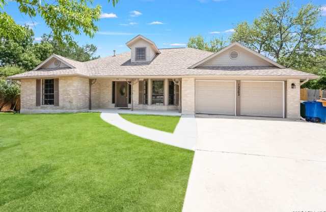 12202 Violet St photos photos