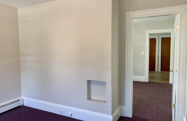 24 Clinton Street Gallery 2