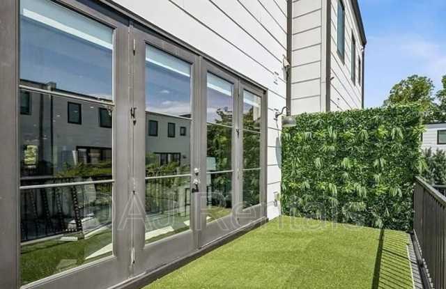 2528 Appleden Place Gallery 4