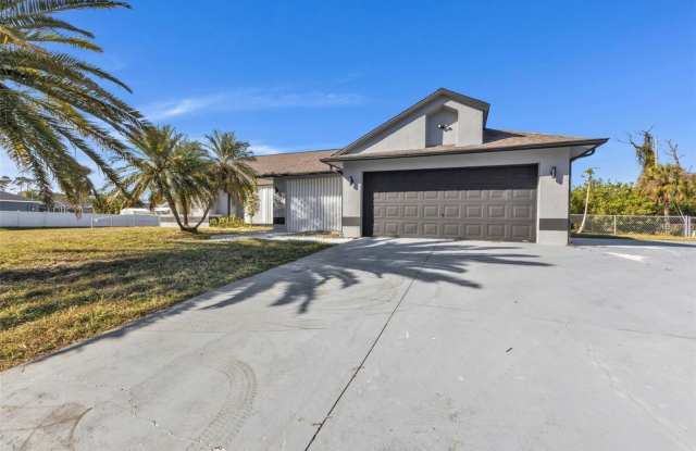 2387 TAMARIND STREET photos photos 2387 TAMARIND STREET photos photos