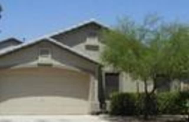1740 E Loma Vista Street - 1740 E Loma Vista St, Gilbert, AZ 85295
