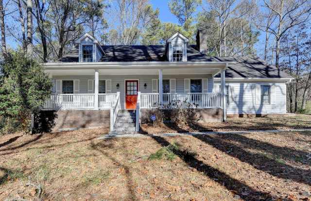 Newly Renovated 4 Bedroom/2.5 Bath Home For Rent! Convenient Gwinnett County Location! - 4199 Inns Brook Drive, Gwinnett County, GA 30039