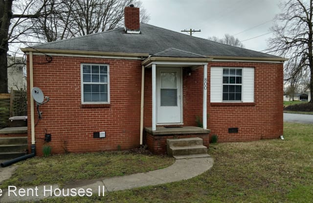 800 Fifth Avenue - 800 5th Avenue, Greensboro, NC 27405