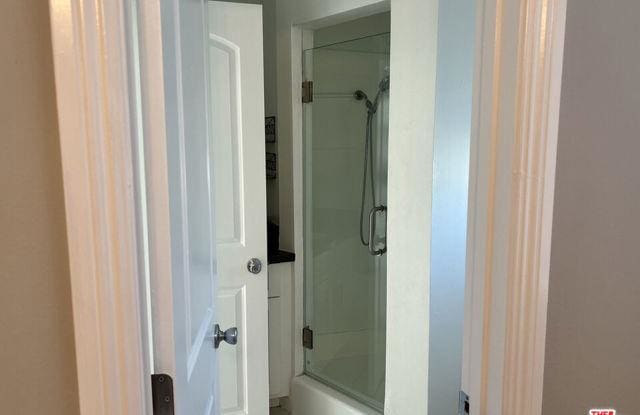 6448 Lubao Avenue - 6448 Lubao Avenue, Los Angeles, CA 91367