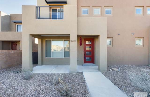 Pulte Townhouse Available Now! photos photos