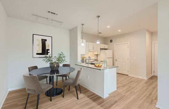 Mission Trail at El Camino Real - Affordable Housing Gallery 3