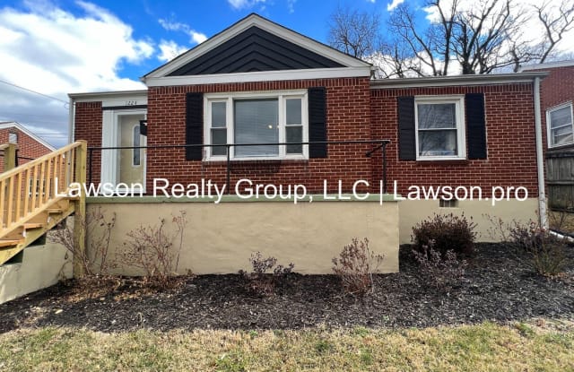 1224 Belleview Ave SE - 1224 Belleview Avenue Southeast, Roanoke, VA 24014