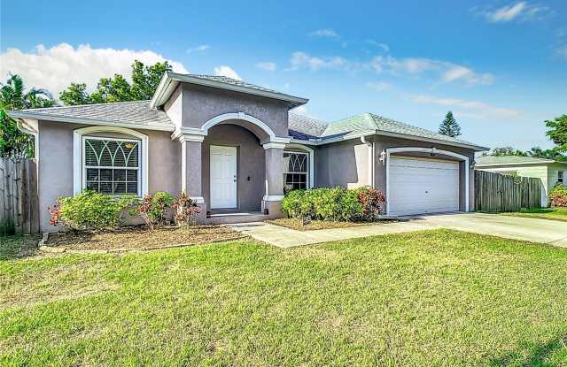 3600 24TH AVENUE N photos photos