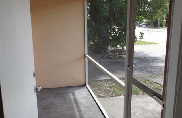 221 Cape Coral Pkwy W Apt 2 photos photos 221 Cape Coral Pkwy W Apt 2 photos photos