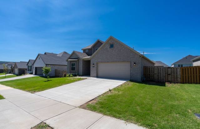 Like new 4BR Farmington home! LOADED with upgrades! Don't miss out! photos photos