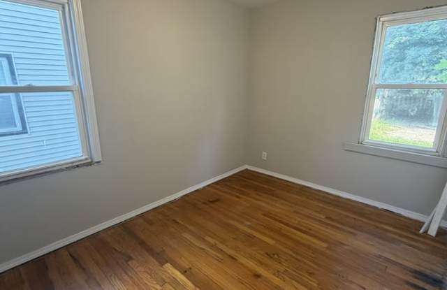 18424 Maple Heights Boulevard Gallery 3