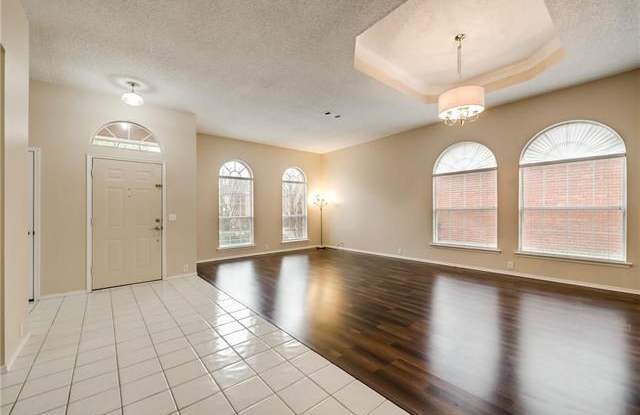 8813 Smokey Drive Gallery 2