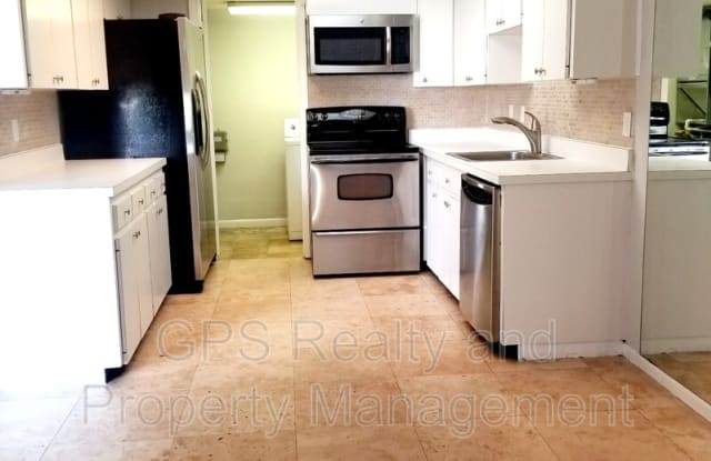 444 Orienta Point St photos photos