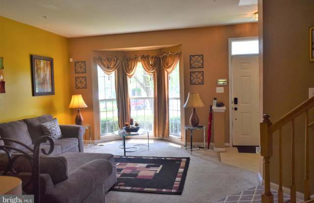 4305 BEGONIA DRIVE Gallery 4