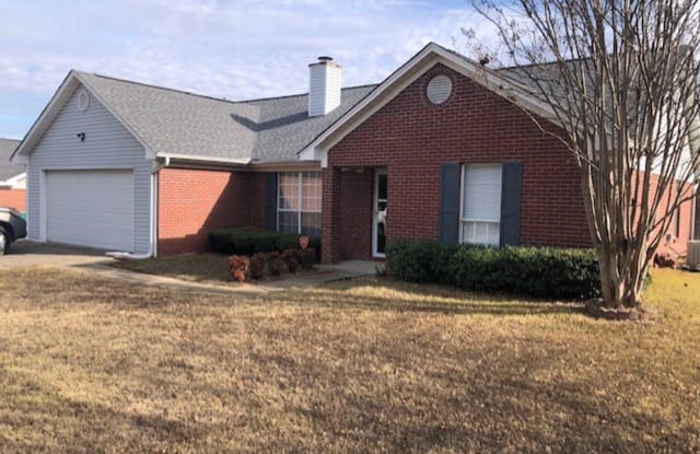 1694 Colonial Estates Rd - 1694 Colonial Estates Road, Tupelo, MS 38826