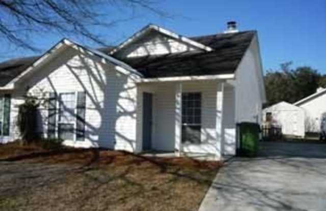 823 Varisty Drive Gallery 1