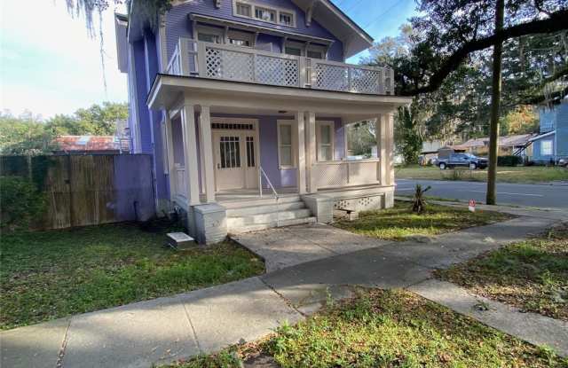 538 E 37th St photos photos